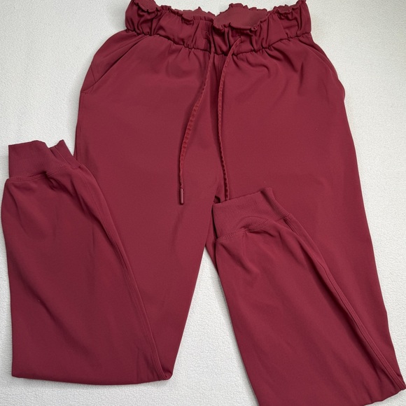 Lululemon Stretch High-Rise Jogger *Shorter Length•Mulled Wine🍷 - Picture 6 of 16